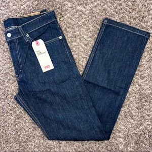 Men’s Levi’s Slim Straight Jeans size 31/32 Brand new